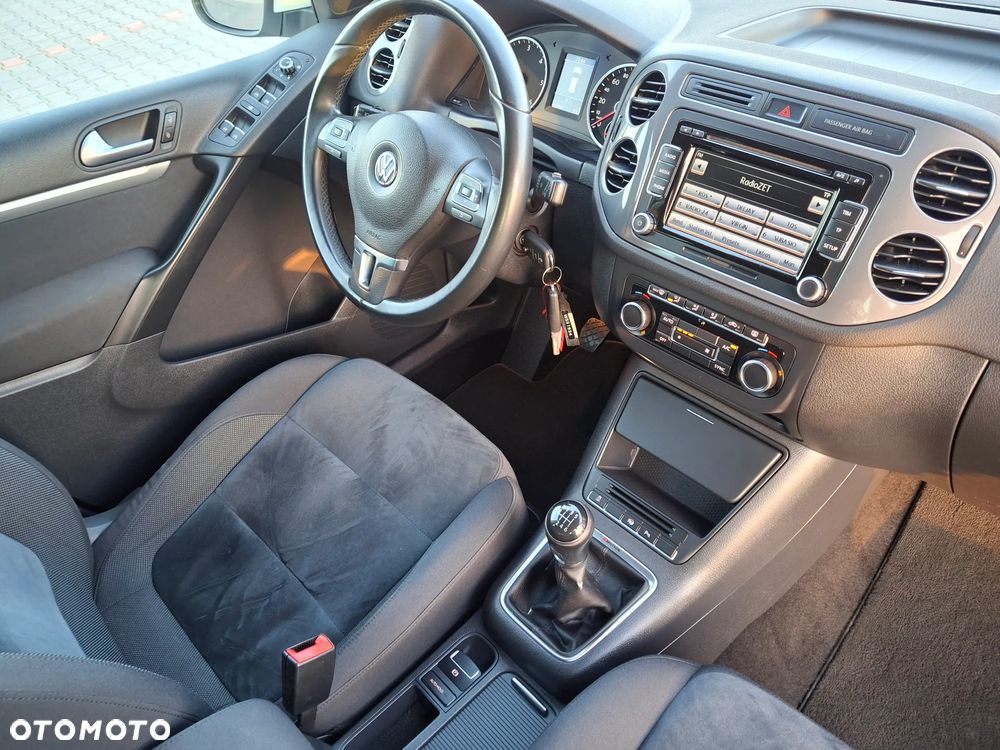 Volkswagen Tiguan 2.0 TDI DPF 4Motion Track & Style - 27