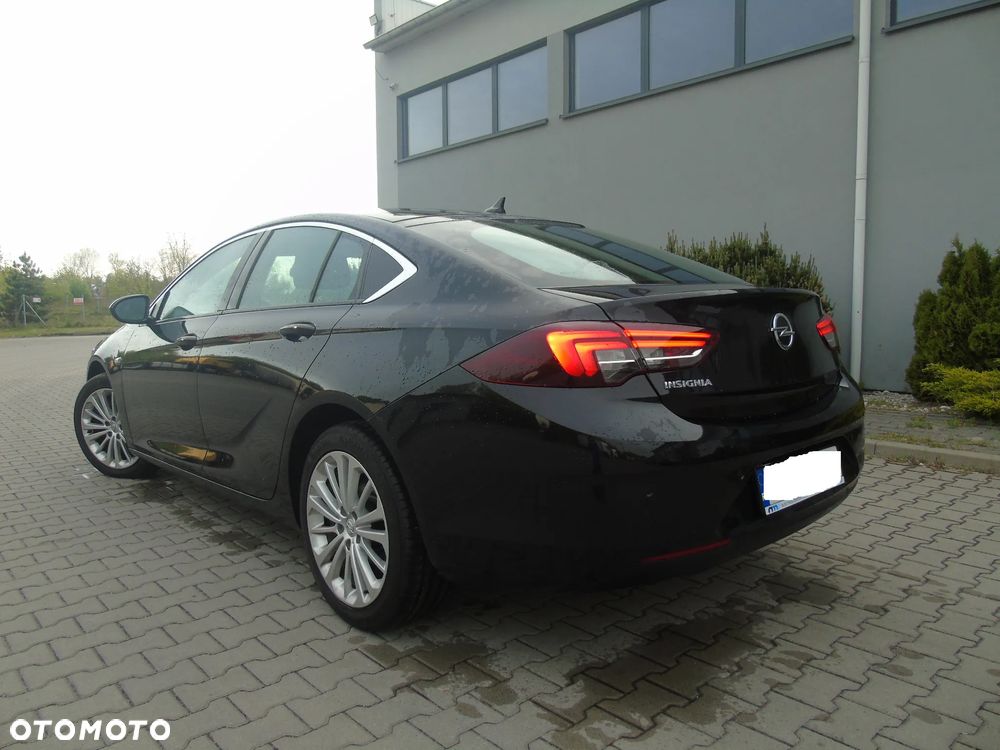 Opel Insignia - 19