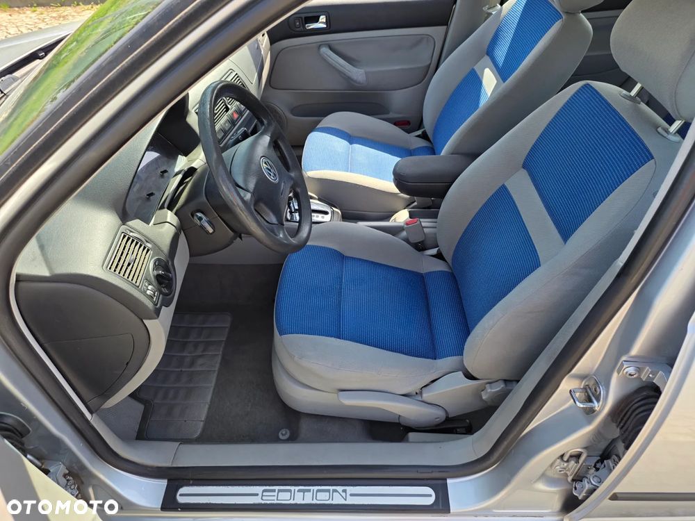 Volkswagen Golf 2.0 Trendline - 11