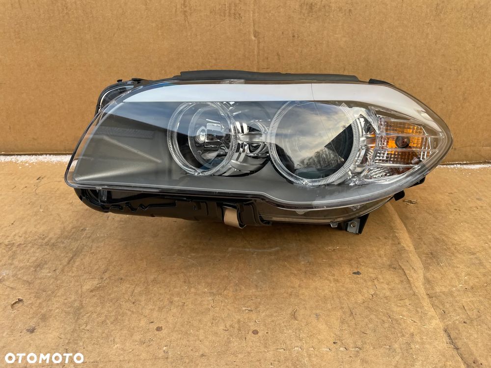 BMW 5 F10 F11 ORYGINALNA LAMPA PRZEDNIA LEWA ZWYKŁA SOCZEWKA H7 EUROPA JAK NOWA 7203239 KASETA MODUŁ 7258278 - 1