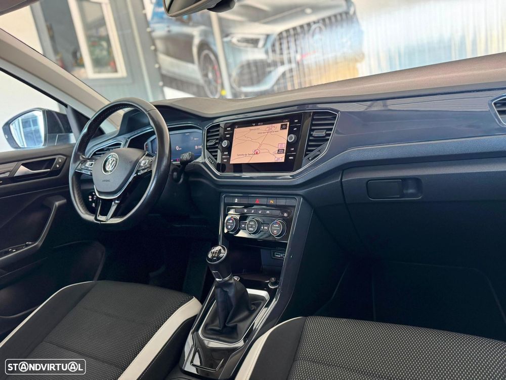 VW T-Roc 1.6 TDI Sport - 9