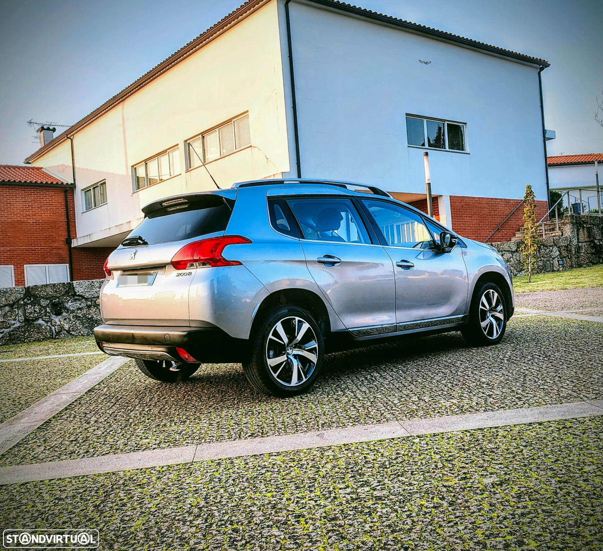 Peugeot 2008 1.2 PureTech Crossway - 30