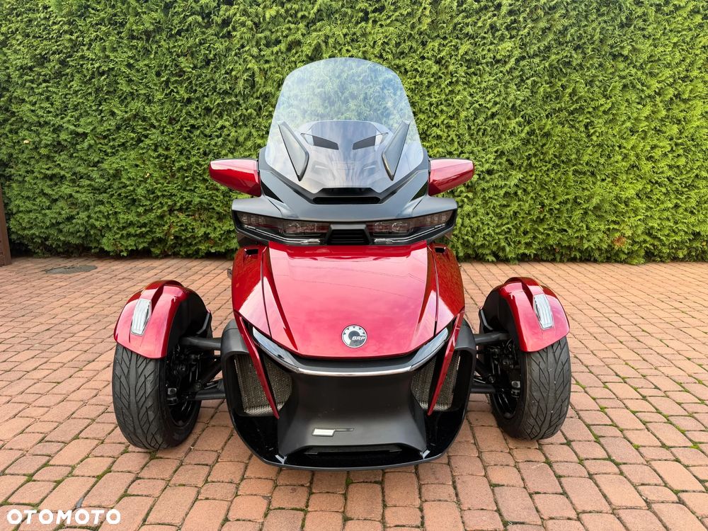 Can-Am Spyder - 4