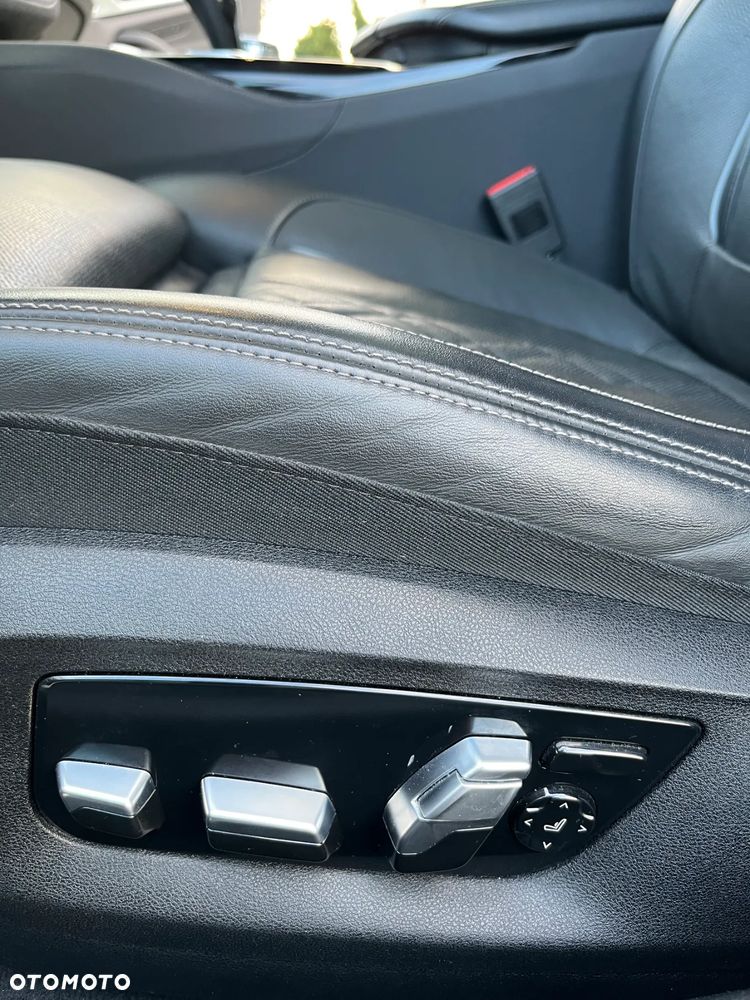 BMW Seria 5 ver-540d-xdrive-mhev-m-sport-sport - 23