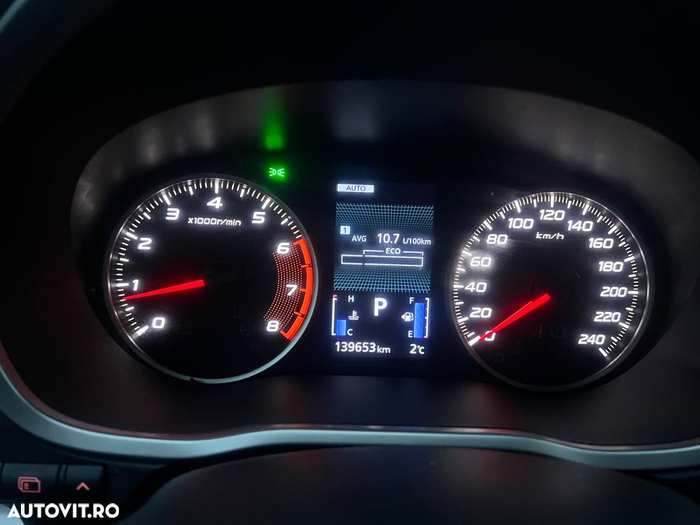 Mitsubishi Eclipse-Cross 1.5-litre 16-valve DOHC MIVEC 4X4 Instyle+ Aut. - 3