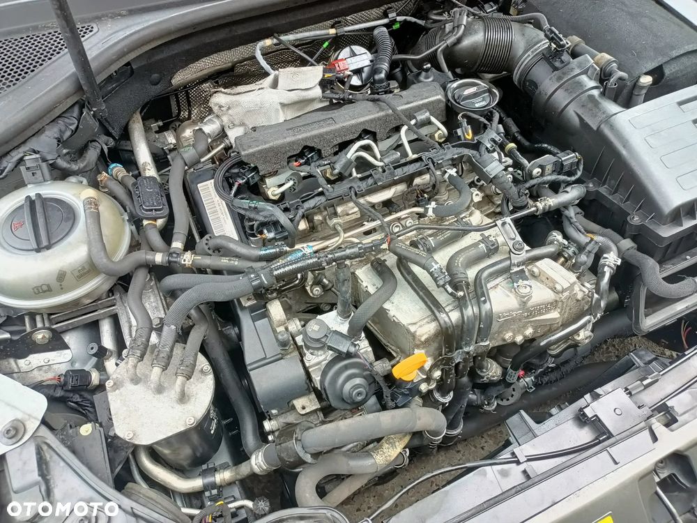 Audi  A3 8V 2.0 TDI CRB PFM LX7R Auto czesci - 3