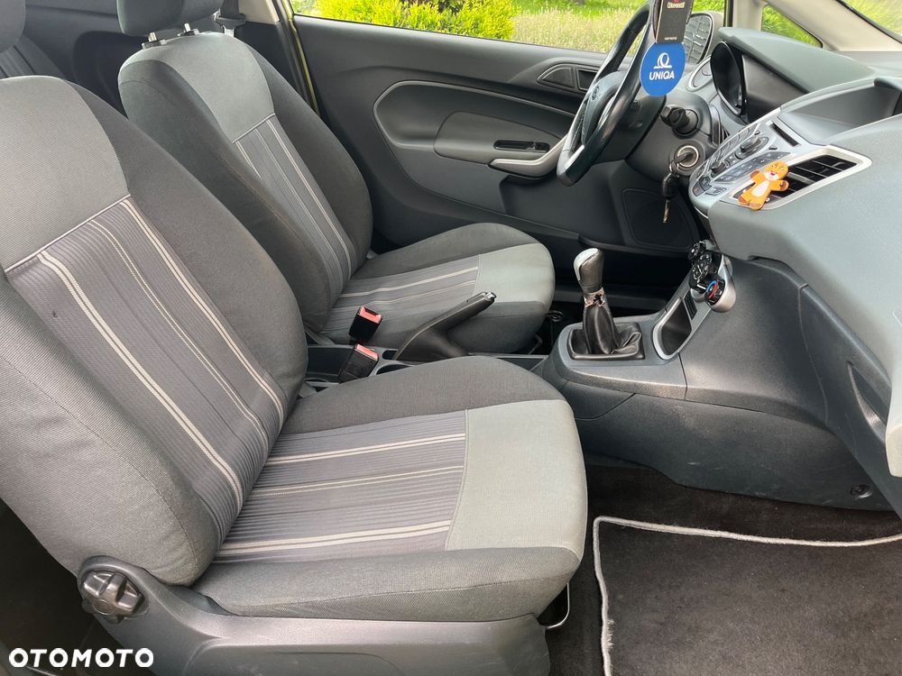 Ford Fiesta 1.6 TDCI We will Rock You - 16