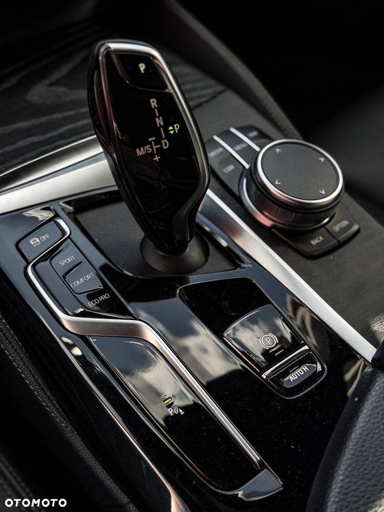 BMW Seria 5 520d xDrive mHEV Luxury Line - 19