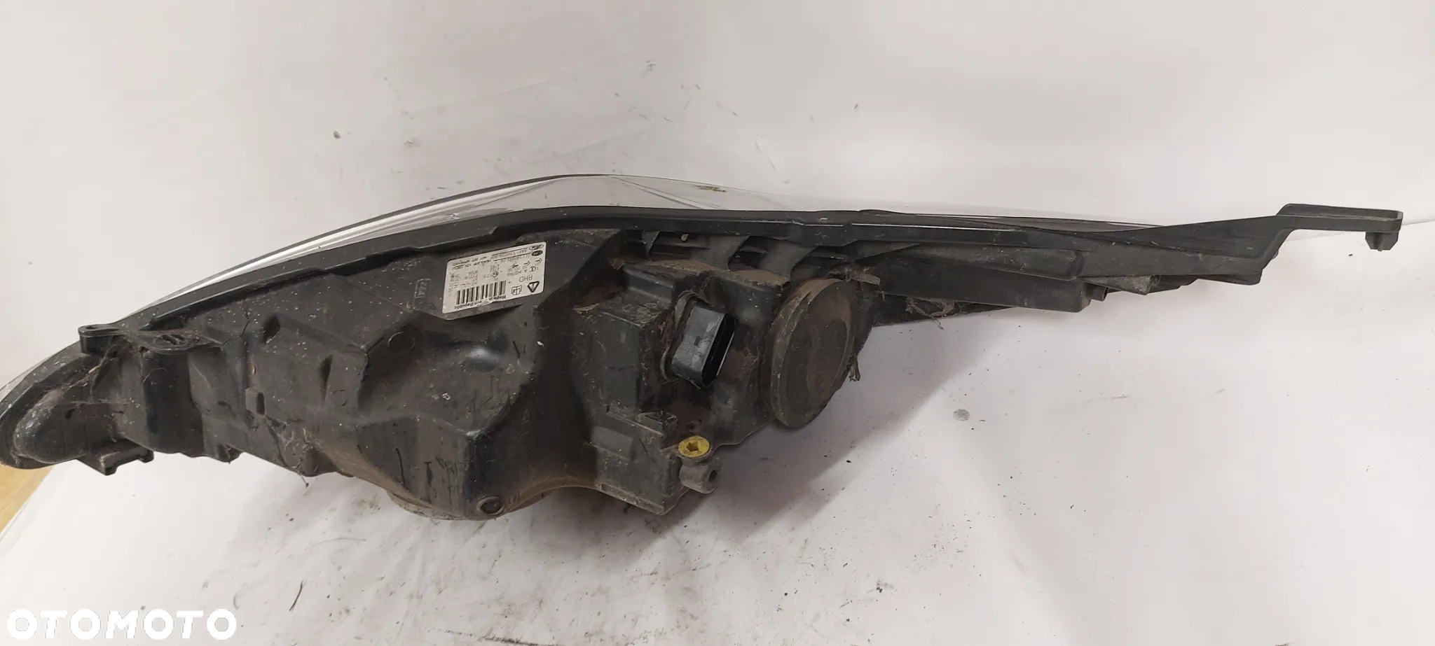 .  LAMPA PRZOD PRZEDNIA PRAWA FORD FIESTA MK7 - 3