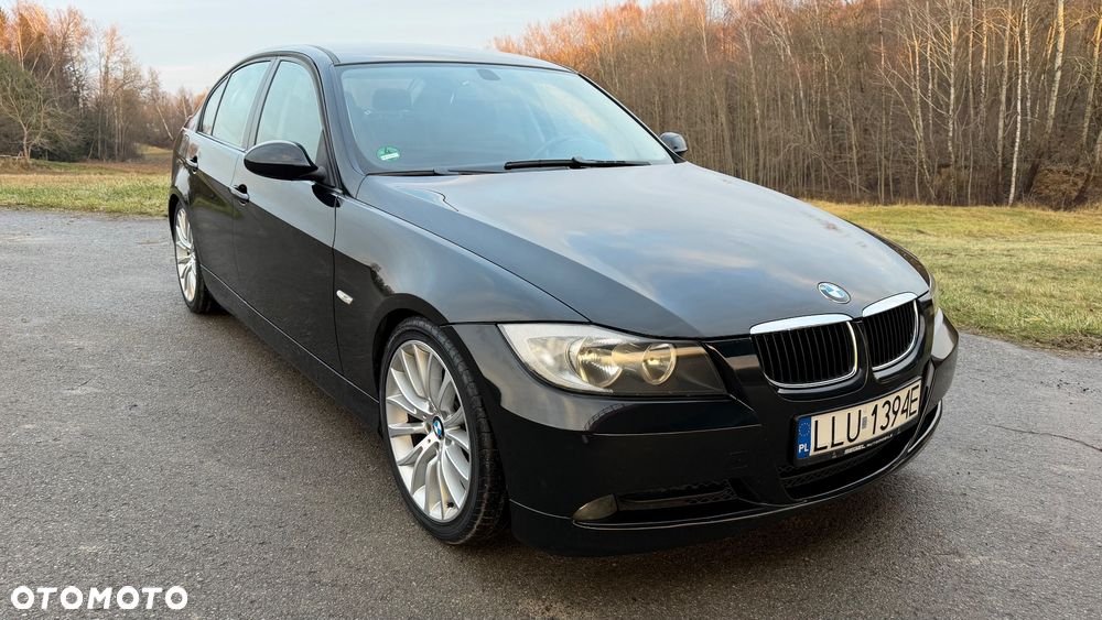 BMW Seria 3 320i - 3