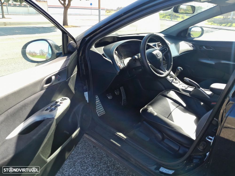 Honda Civic 1.4 Sport - 20