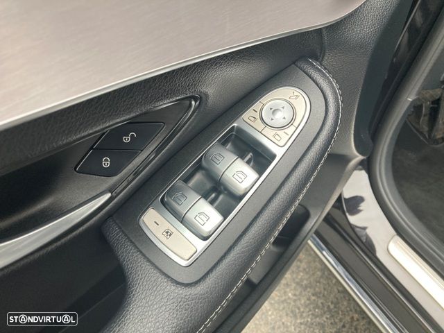 Mercedes-Benz C 300 de Avantgarde - 31