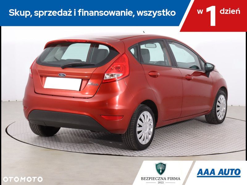 Ford Fiesta - 6