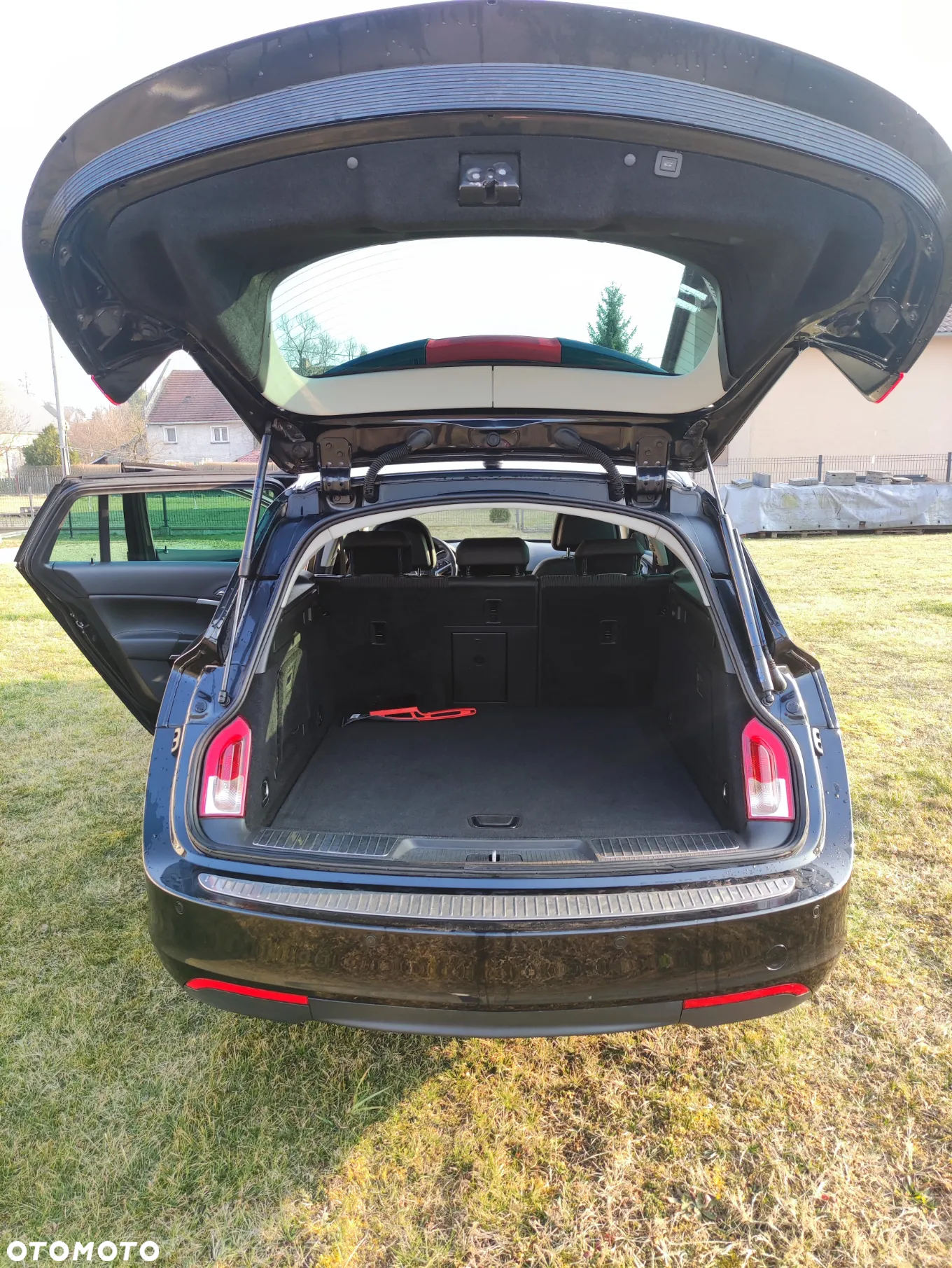 Opel Insignia - 8