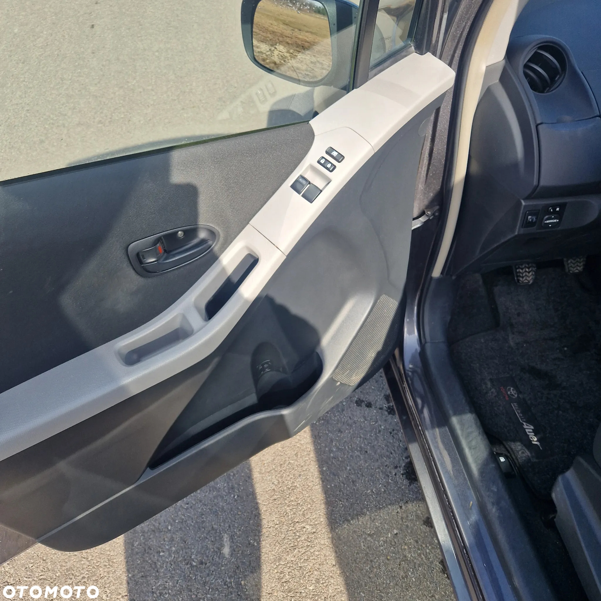 Toyota Yaris 1.33 VVT-i Sol - 10