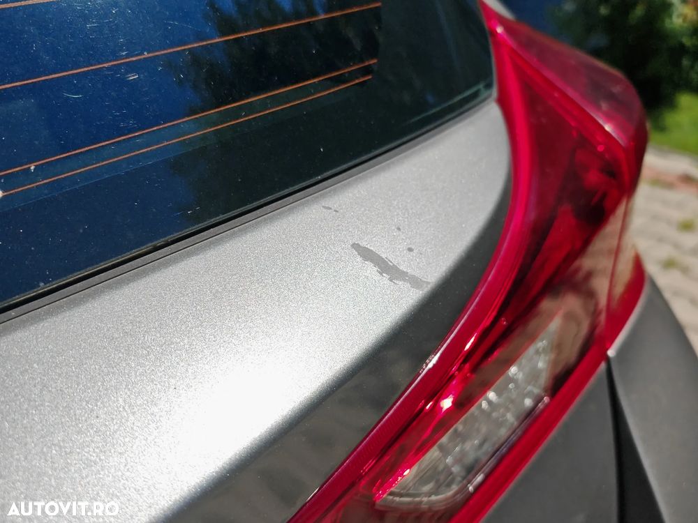 Toyota Auris 1.3 Dual VVT-i Terra - 33