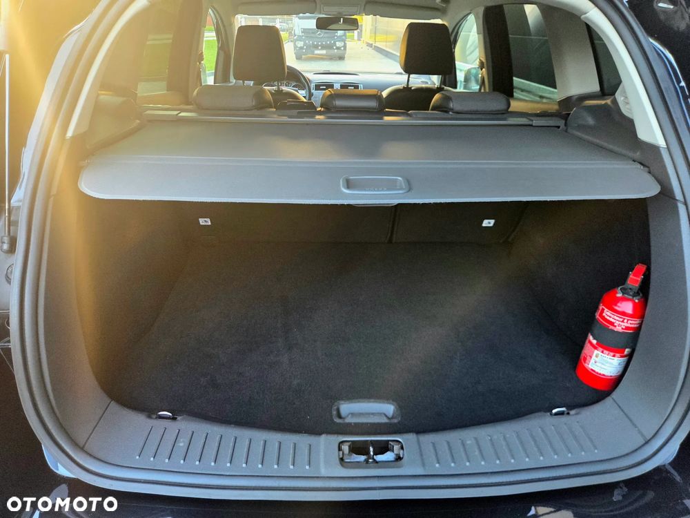 Ford Kuga - 19