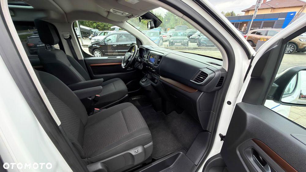 Toyota ProAce Kombi D-4D Medium 2,8t - 19