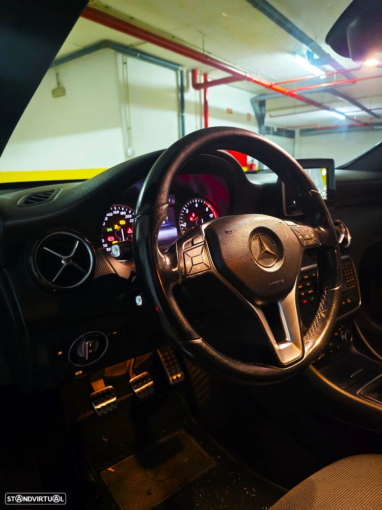 Mercedes-Benz A 180 CDI (BlueEFFICIENCY) - 27