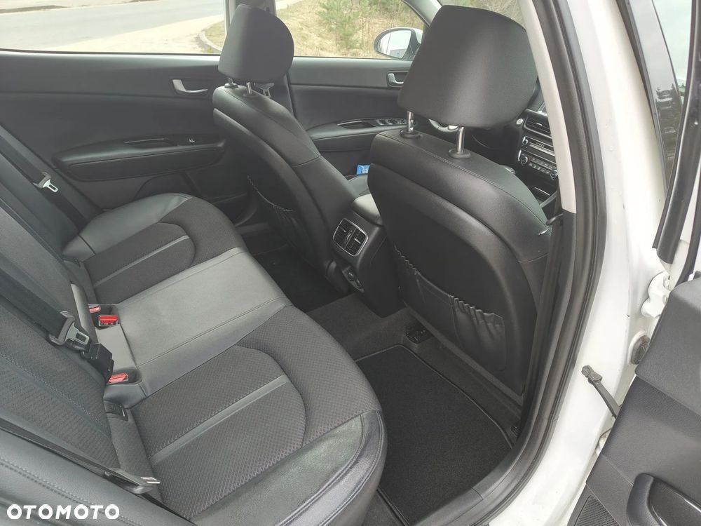 Kia Optima - 13