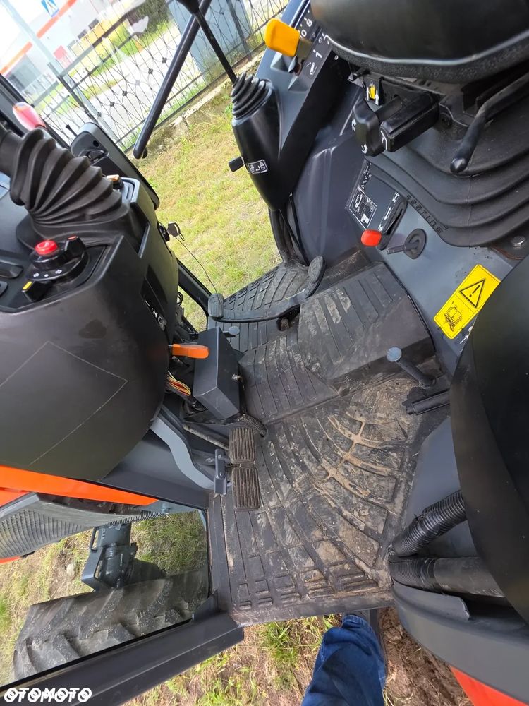 Kubota B2650 - 27