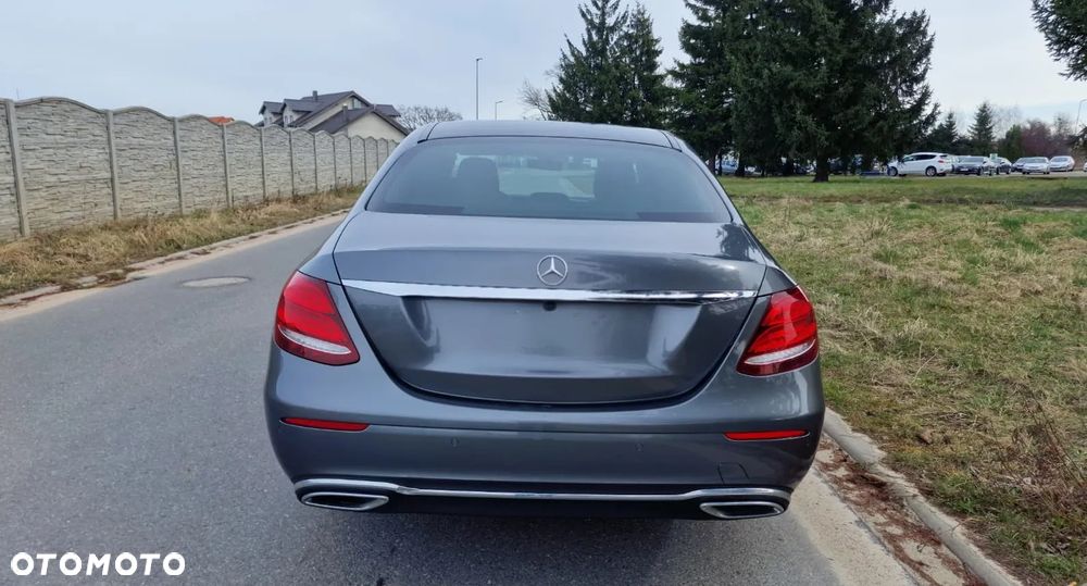 Mercedes-Benz Klasa E 200 d 9G-TRONIC - 7