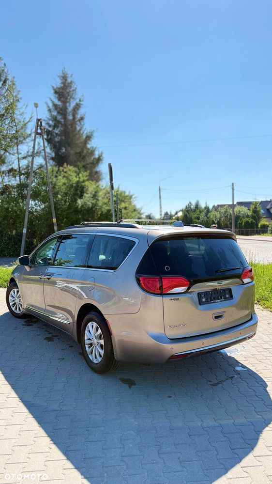 Chrysler Pacifica