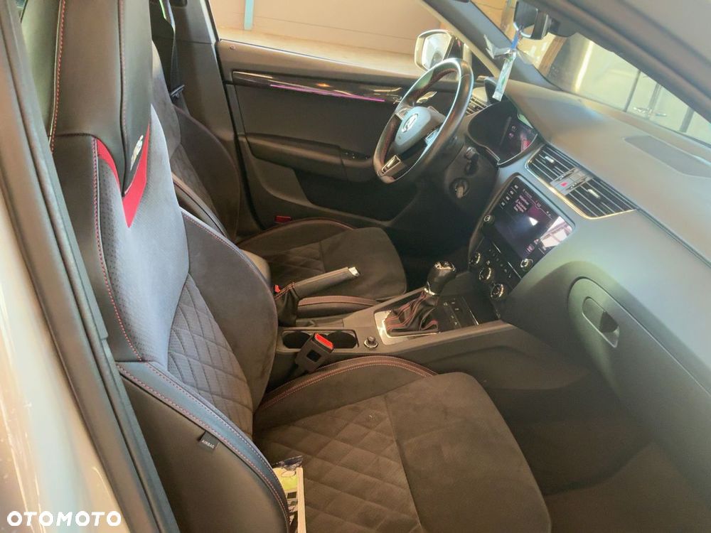 Skoda Octavia 2019 photo 5