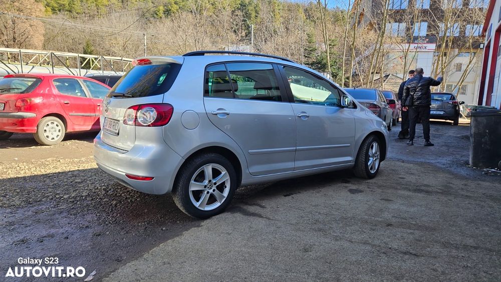 Volkswagen Golf Plus - 8