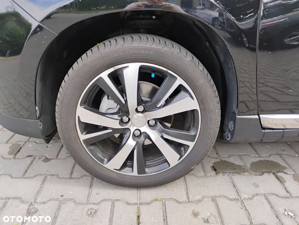 Peugeot 2008 1.6 e-HDi Allure S&S - 31