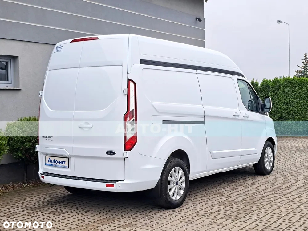 Ford Transit - 12