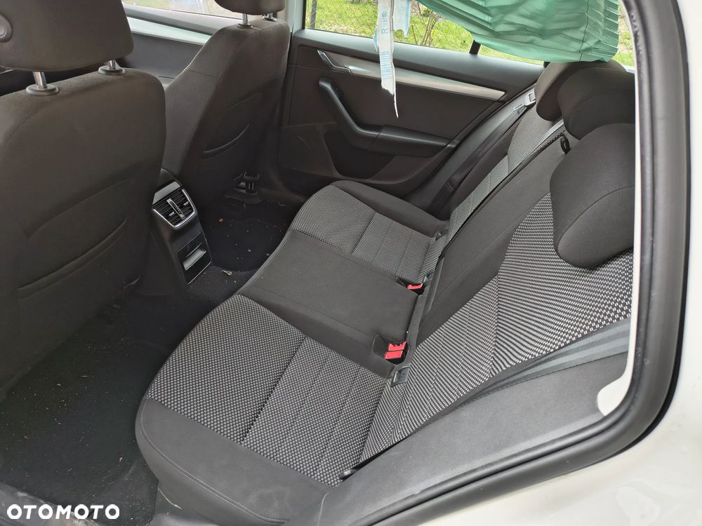 Skoda Octavia - 16