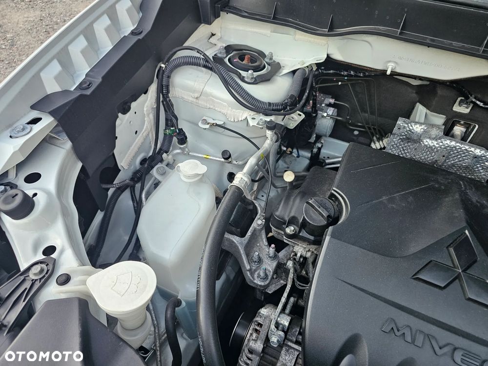 Mitsubishi ASX 1.6 2WD Diamant Edition - 27
