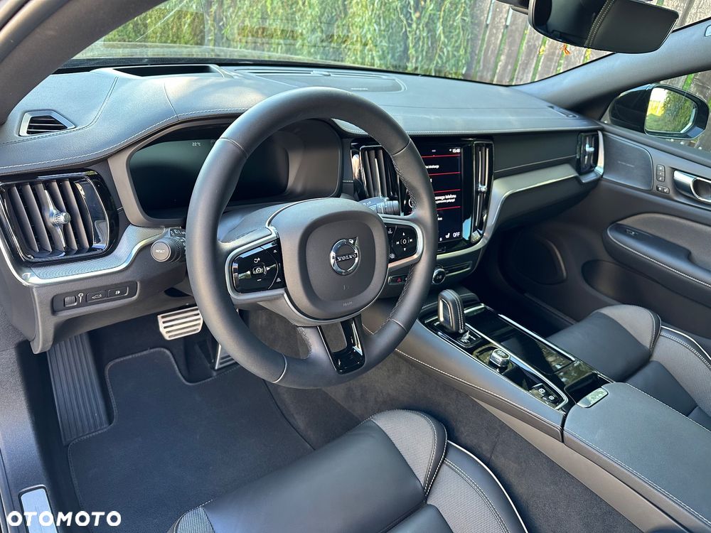 Volvo S60 T8 Recharge AWD Geartronic RDesign - 13