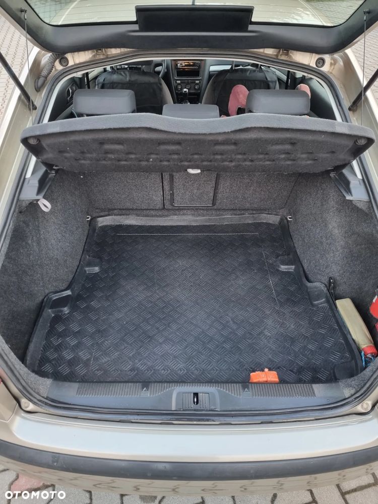 Skoda Octavia 1.9 TDI DPF Ambiente - 11