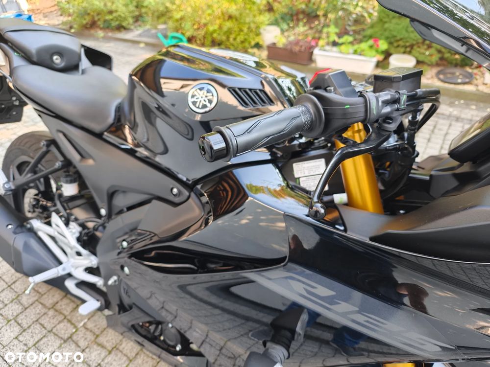 Yamaha YZF - 36