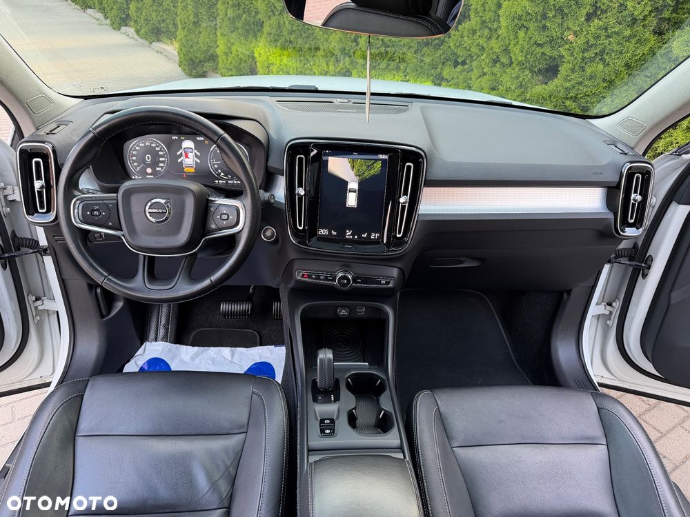 Volvo XC 40 D3 Momentum - 6