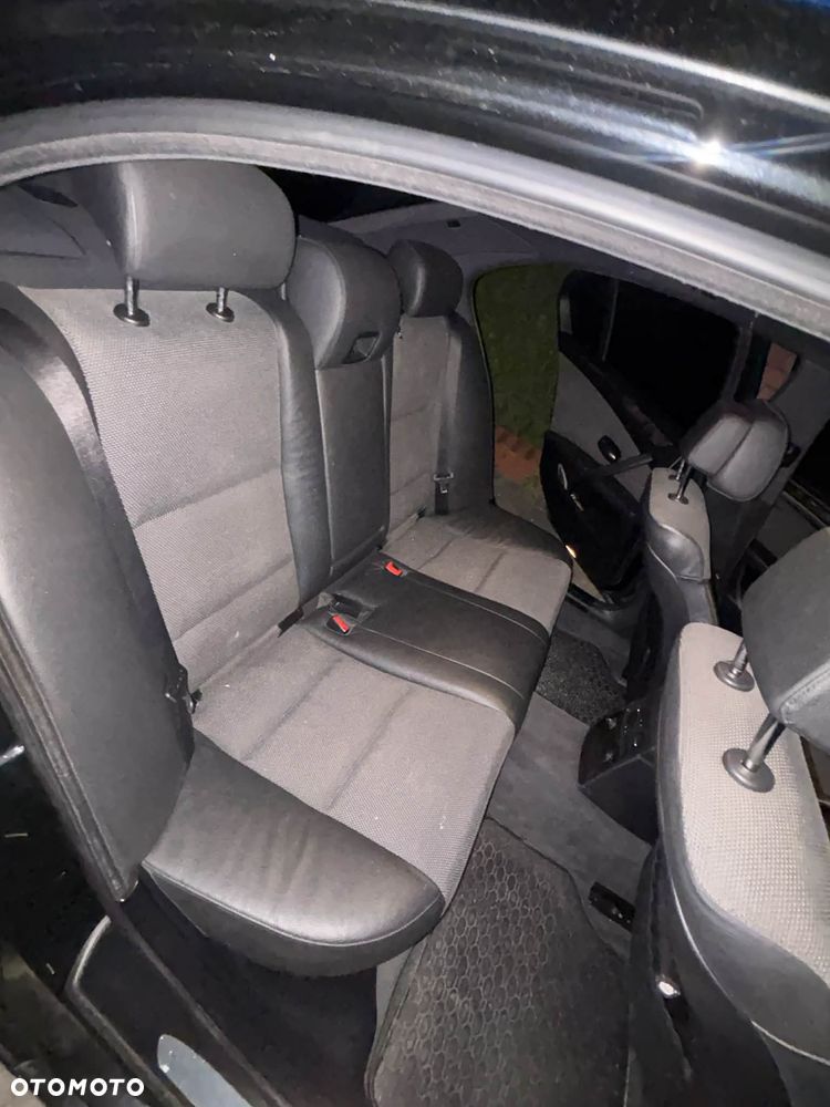 BMW Seria 5 - 13