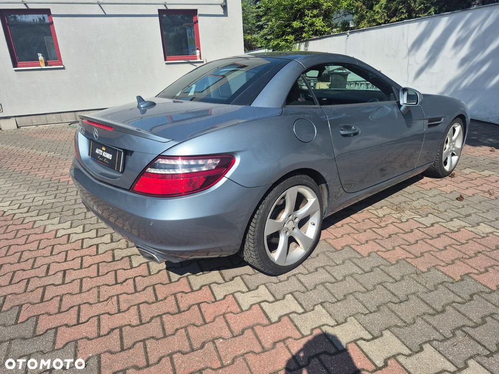 Mercedes-Benz SLK 350 - 3