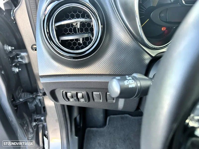 Renault Captur 1.2 TCe Exclusive EDC - 12