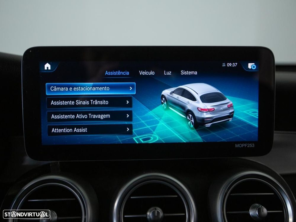 Mercedes-Benz GLC 300 e Coupé 4Matic - 23