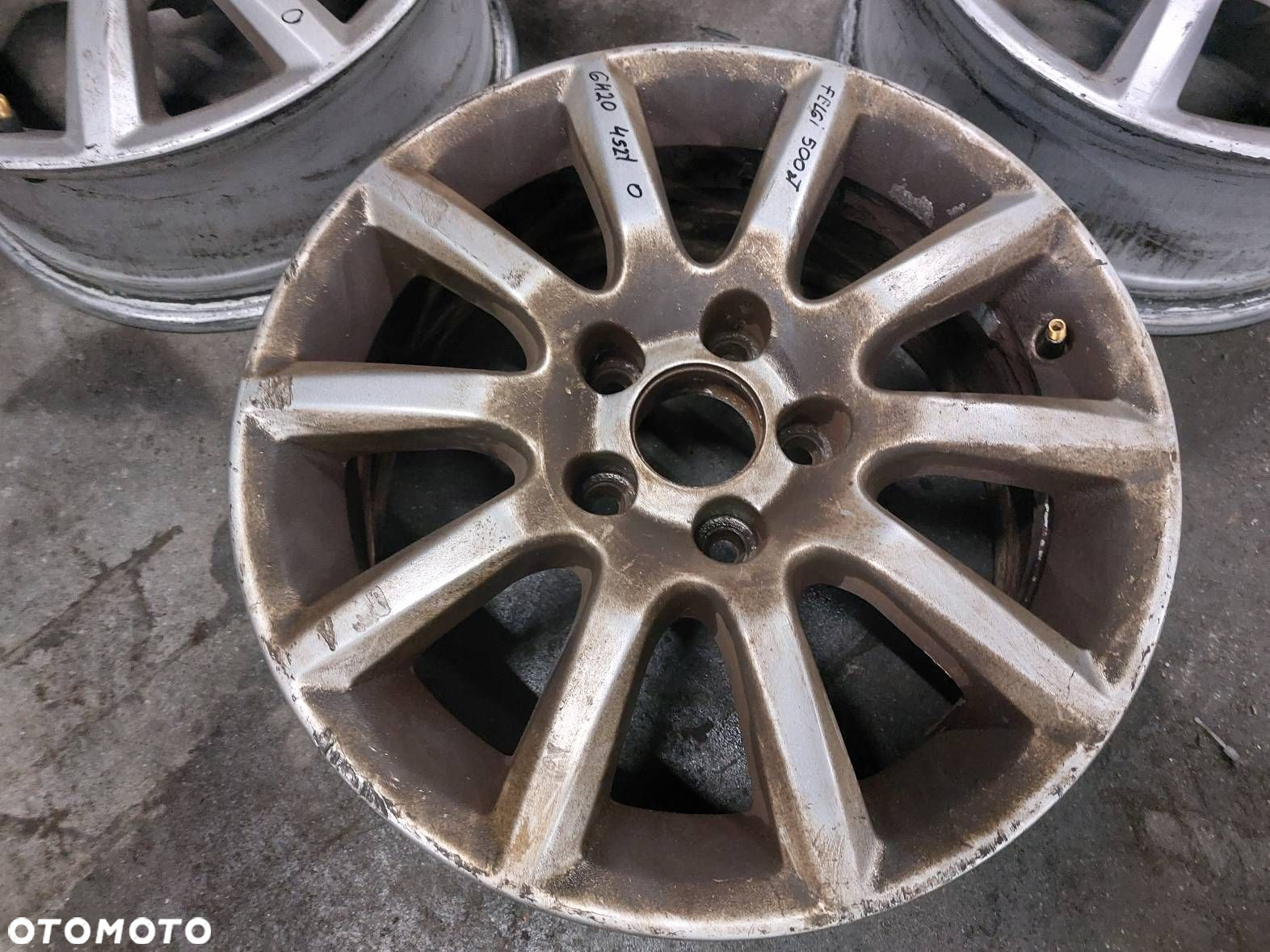 FELGA ALUMINIOWA 4 SZT OPEL ASTRA H 5x110 6,5Jx16 ET37 FI65,1 - 2