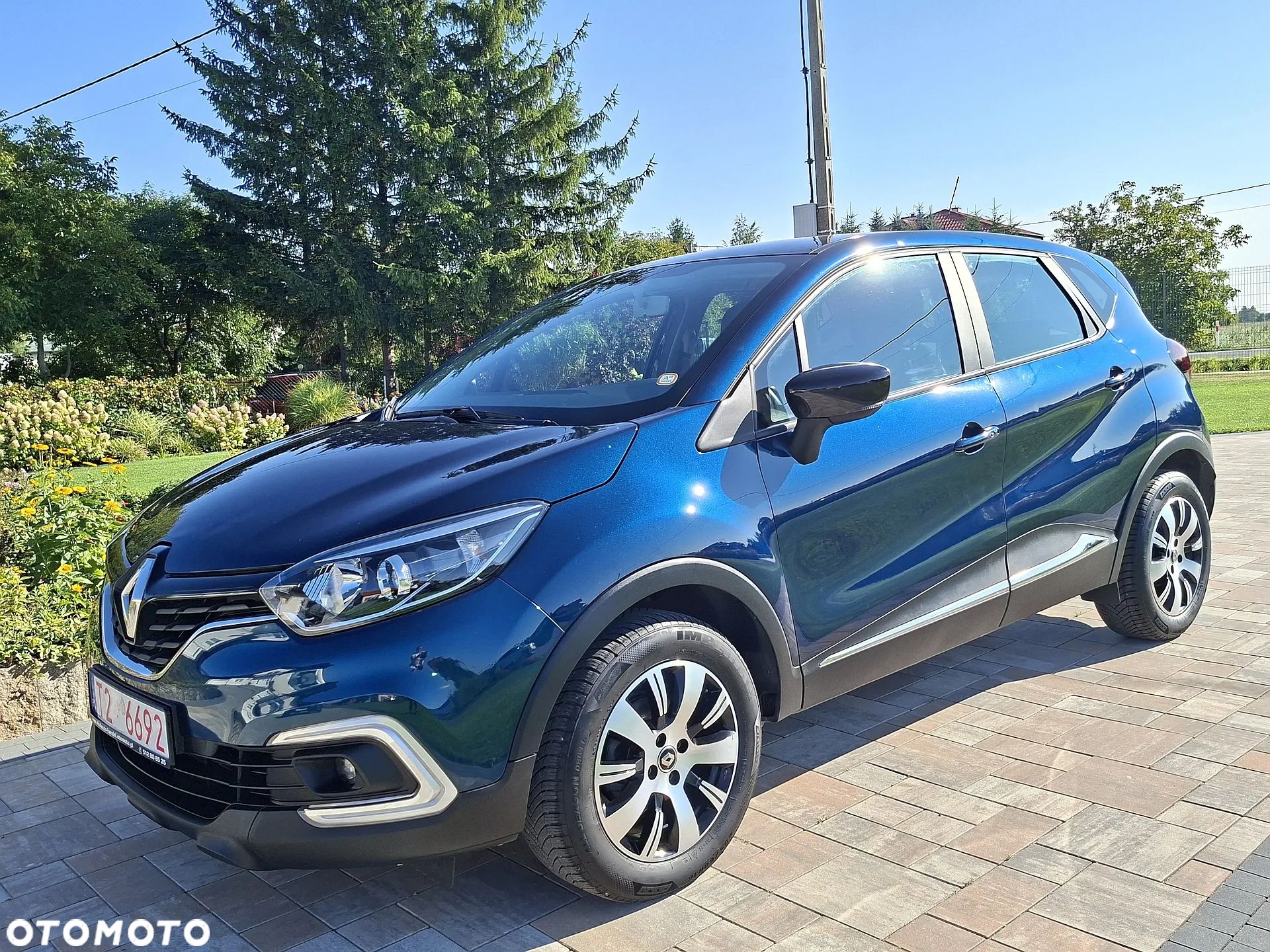 Renault Captur - 1