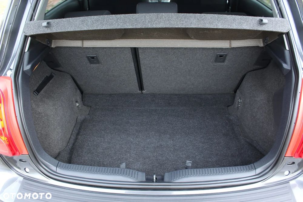 Toyota Auris 1.6 MultiMode Executive - 36