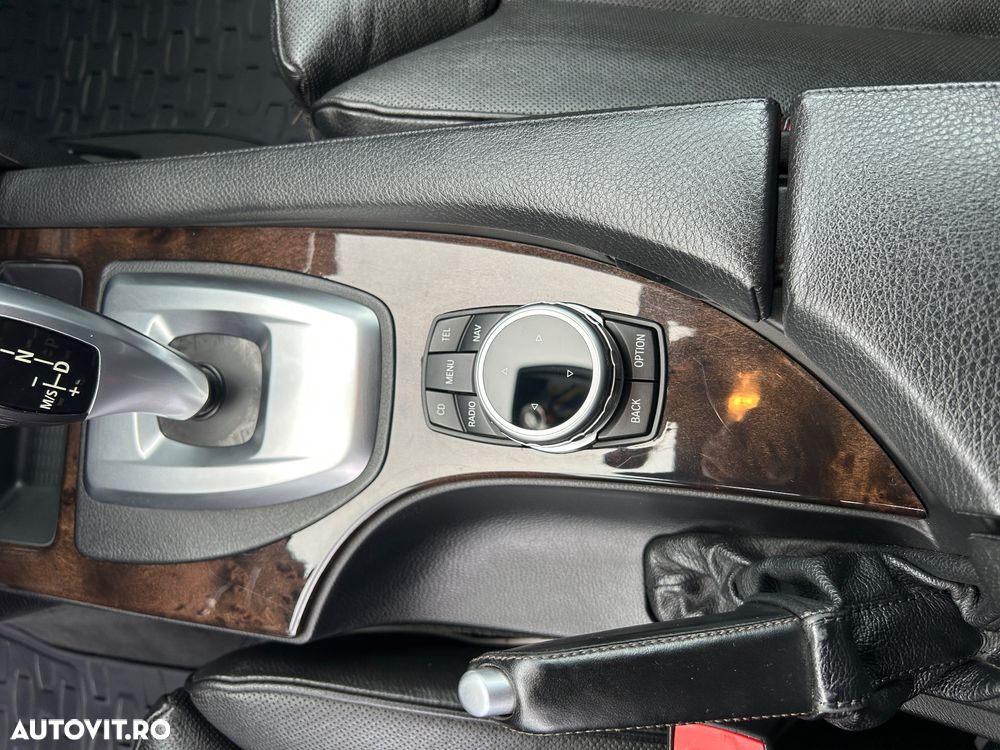 BMW Seria 5 - 32