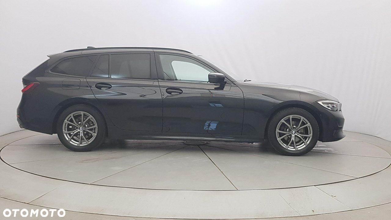 BMW Seria 3 - 8