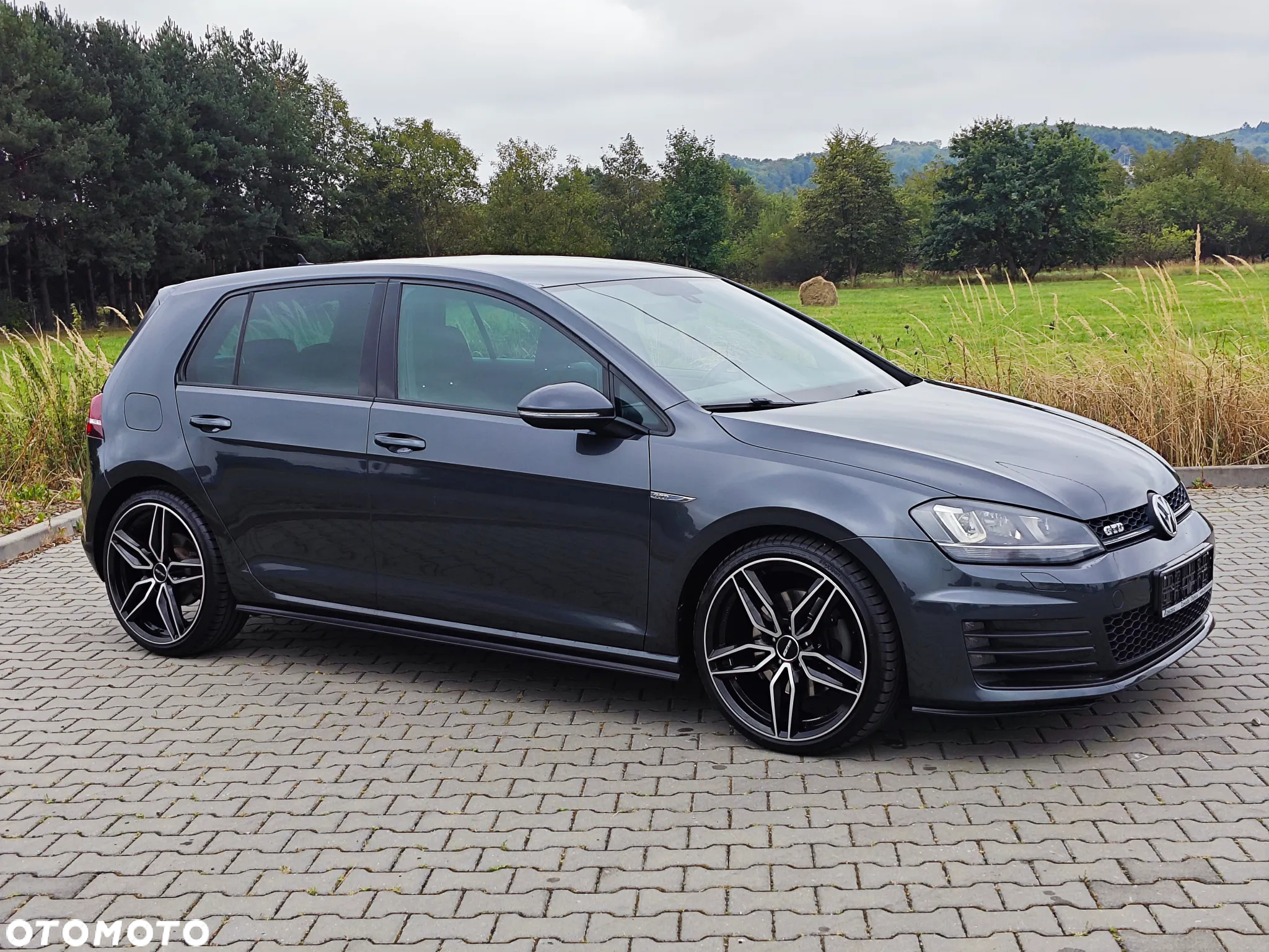 Volkswagen Golf GTD 2.0 TDI SCR DSG - 5