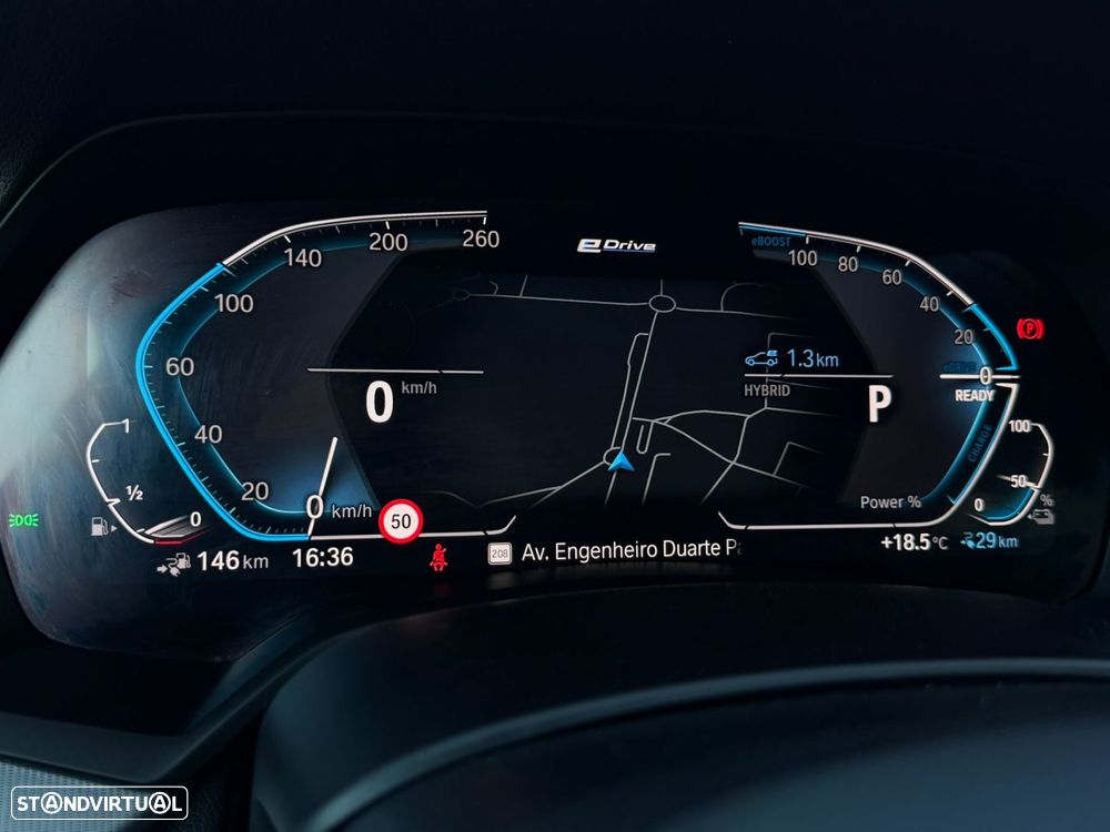 BMW X5 45 e xDrive Pack M - 34