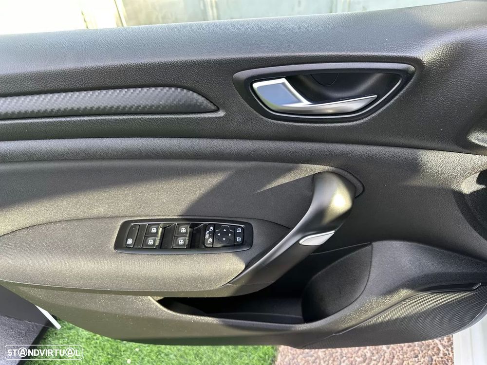 Renault Mégane 1.5 Blue dCi Intens - 21