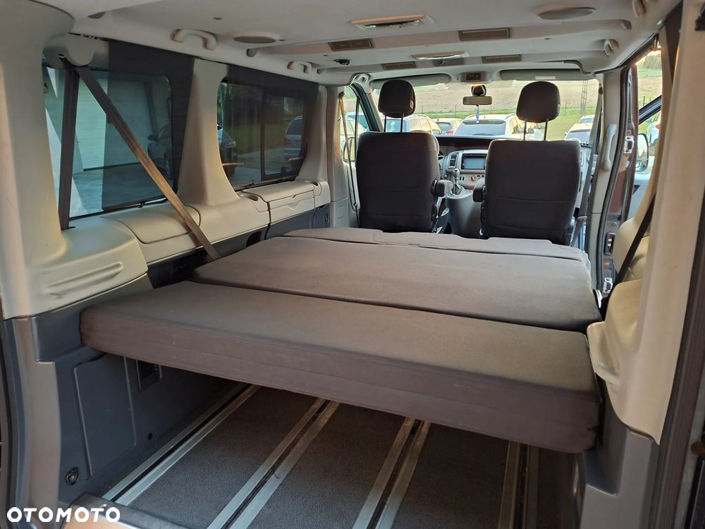 Renault Trafic - 26